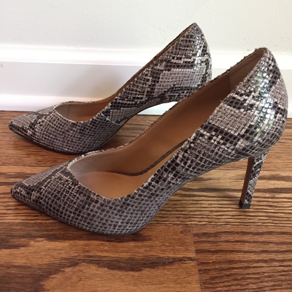 banana republic snakeskin heels